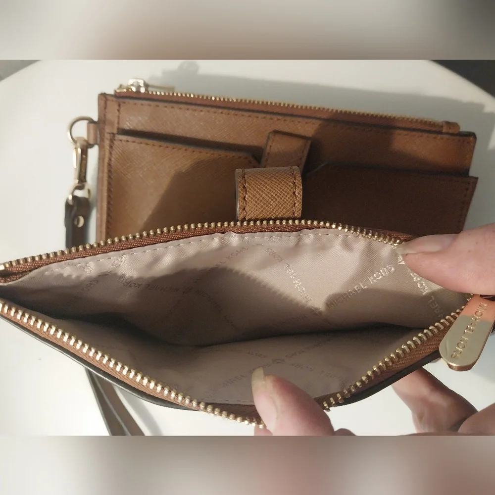Michael Kors Double Zip Phone Wallet Clutch - Picture 5 of 11